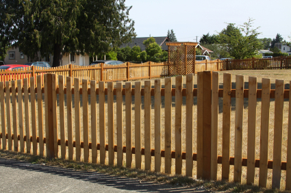 How_to_Build_a_Wood_Privacy_Fence_03