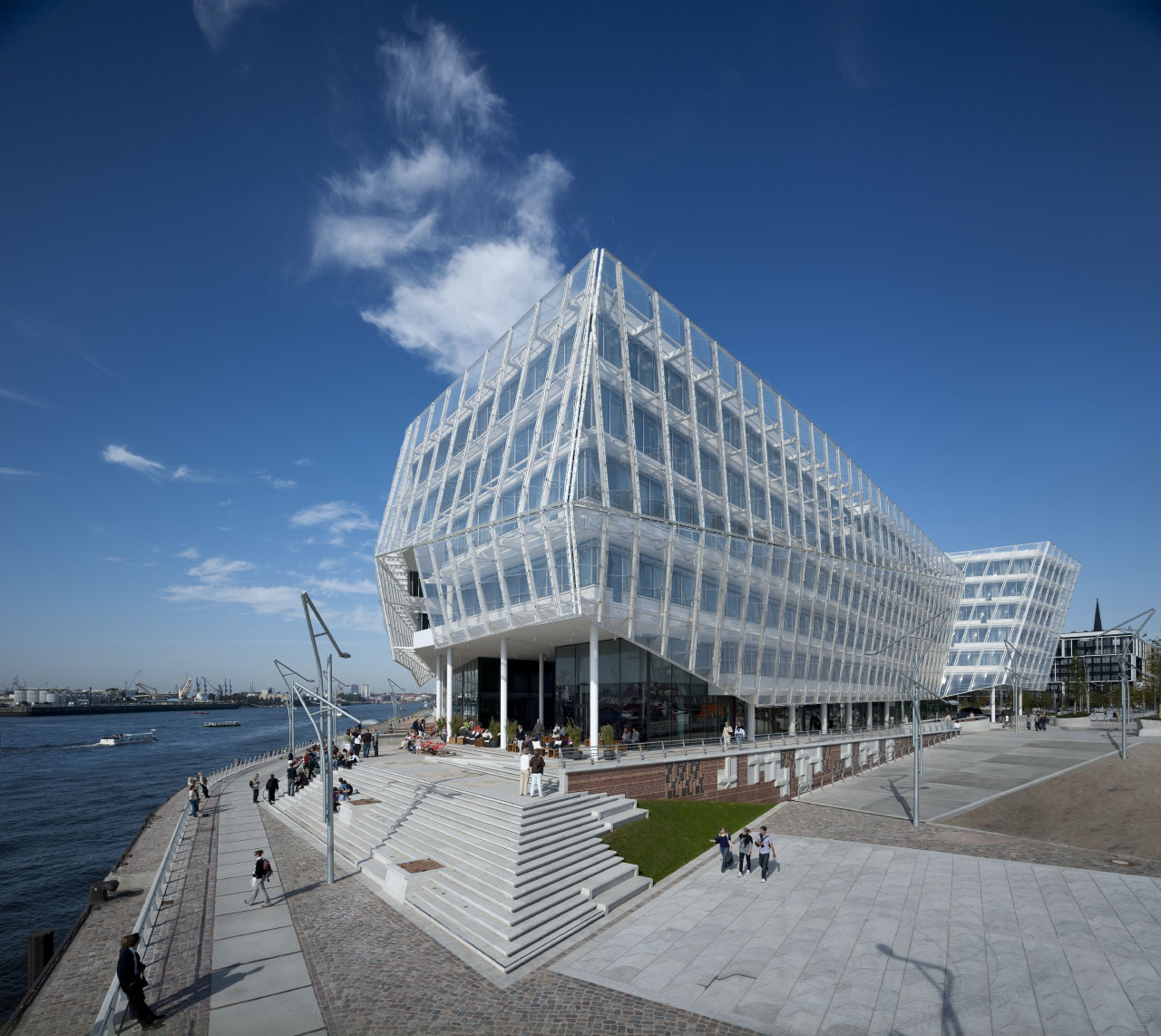 Unilever Headquarters by Behnisch Architekten