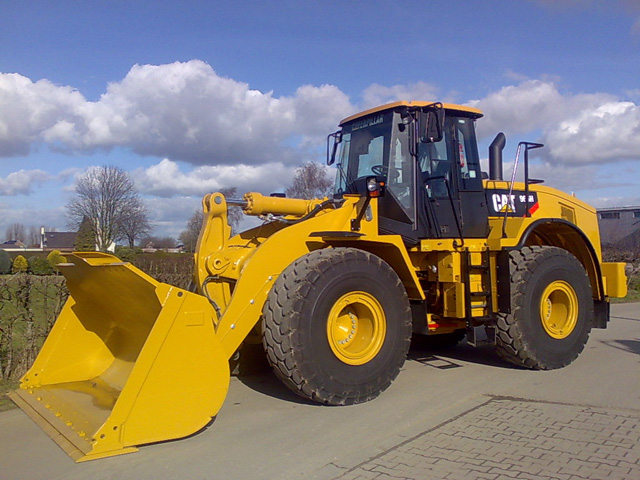 Caterpillar front Loader