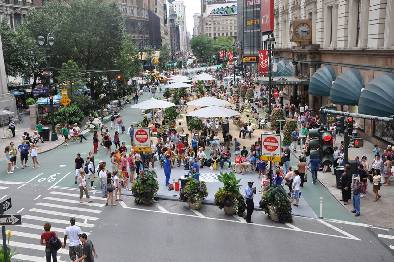 Image of New York City street after the addition of more pedestrian space
