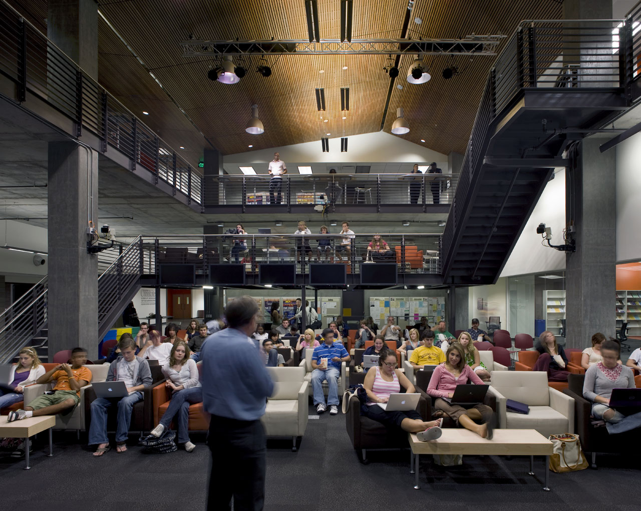 ASU Walter Cronkite School of Journalism by Ehrlich Architects