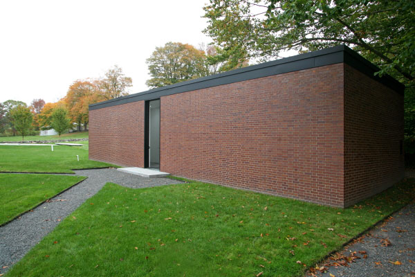 The Brick House and perfect diagonal at architect Philip Johnson's Glass House estate