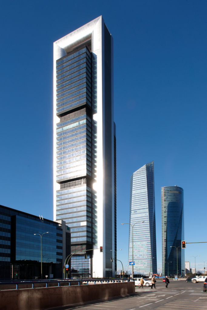 Madrid’s  Torre Caja Madrid designed by Foster + Partners