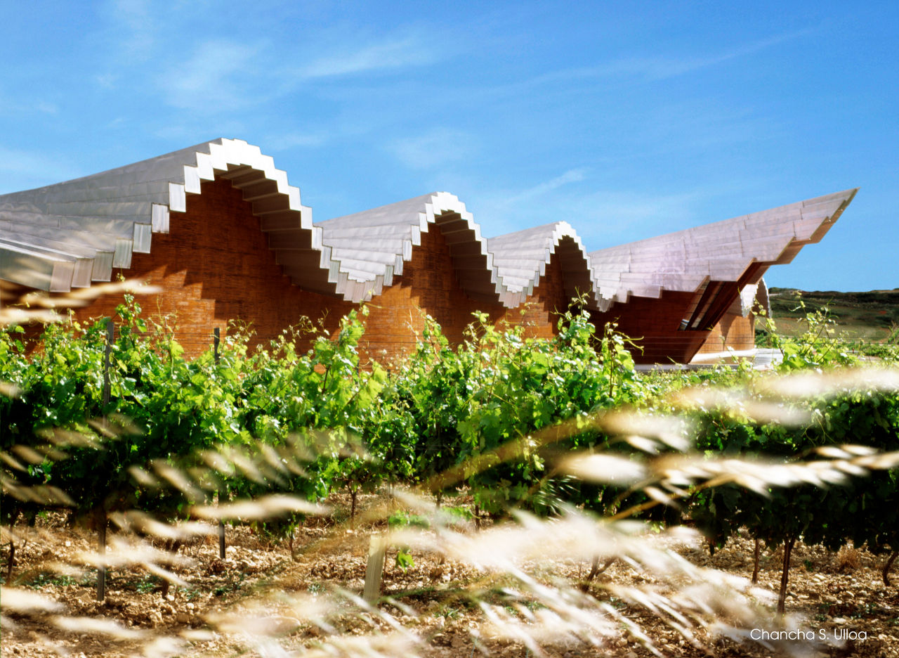 The rolling aluminum roof of Santiago Calatrava's Bodegas Ysios in La Rioja Alavesa, Spain