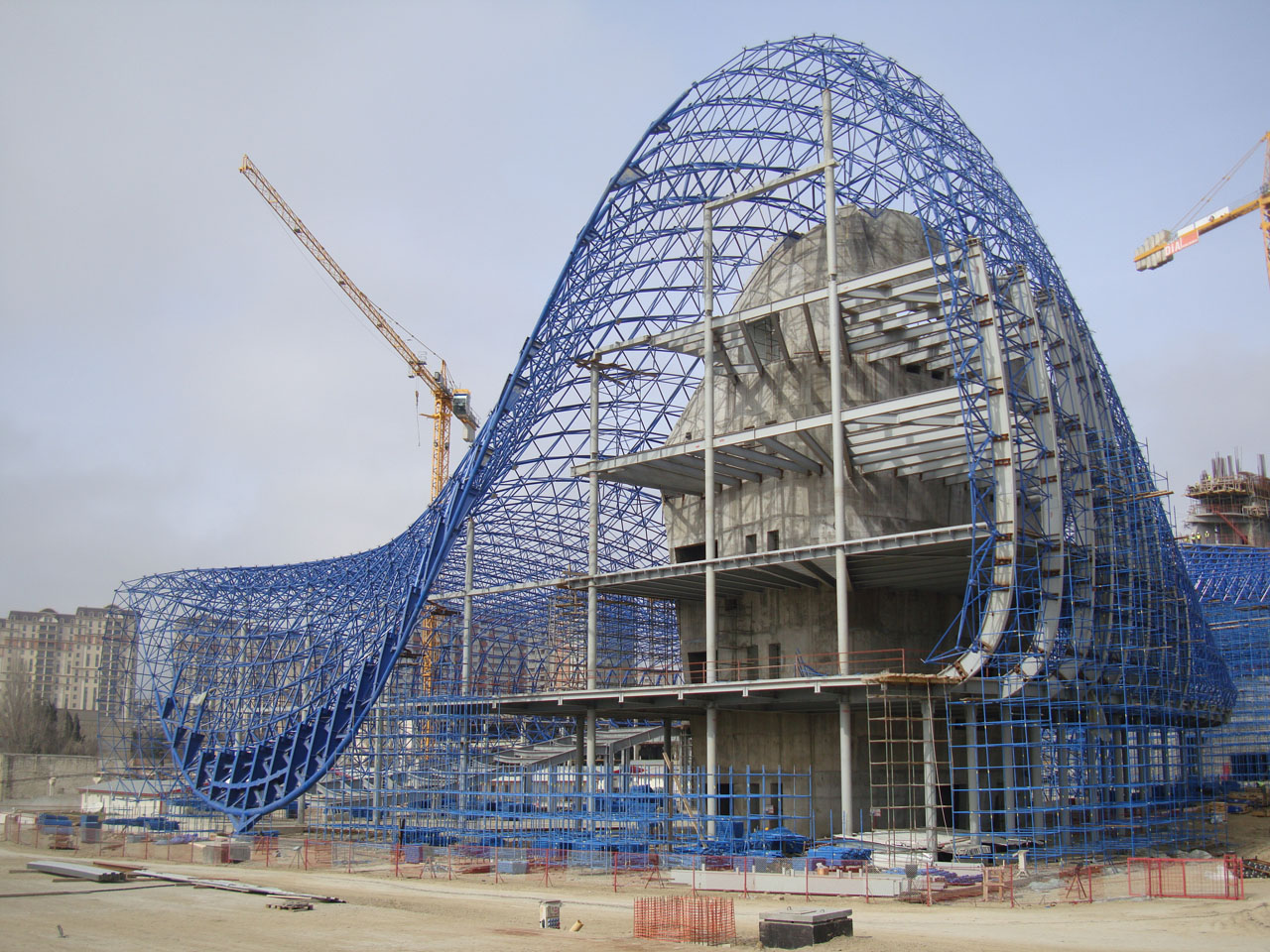 Heydar_Aliyev_Cultural_Center_Spaceframe