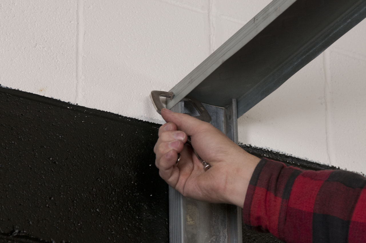 Standing Up and Bracing Off Walls for light gauge Metal Stud framing
