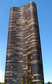 Lake Point Tower, Chicago, IL