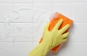 4 Easy Cleaning Projects for Your Bathroom