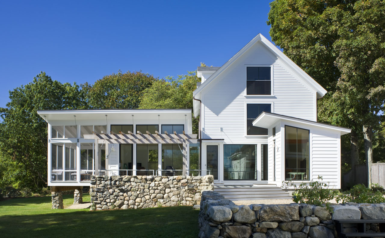 Exterior after the remodel of the Overall House in Concord, Massachusetts Estes/Twombly Architects