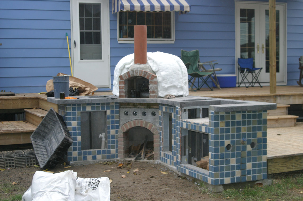DIY Brick Bread Oven with mosaic cabinet
