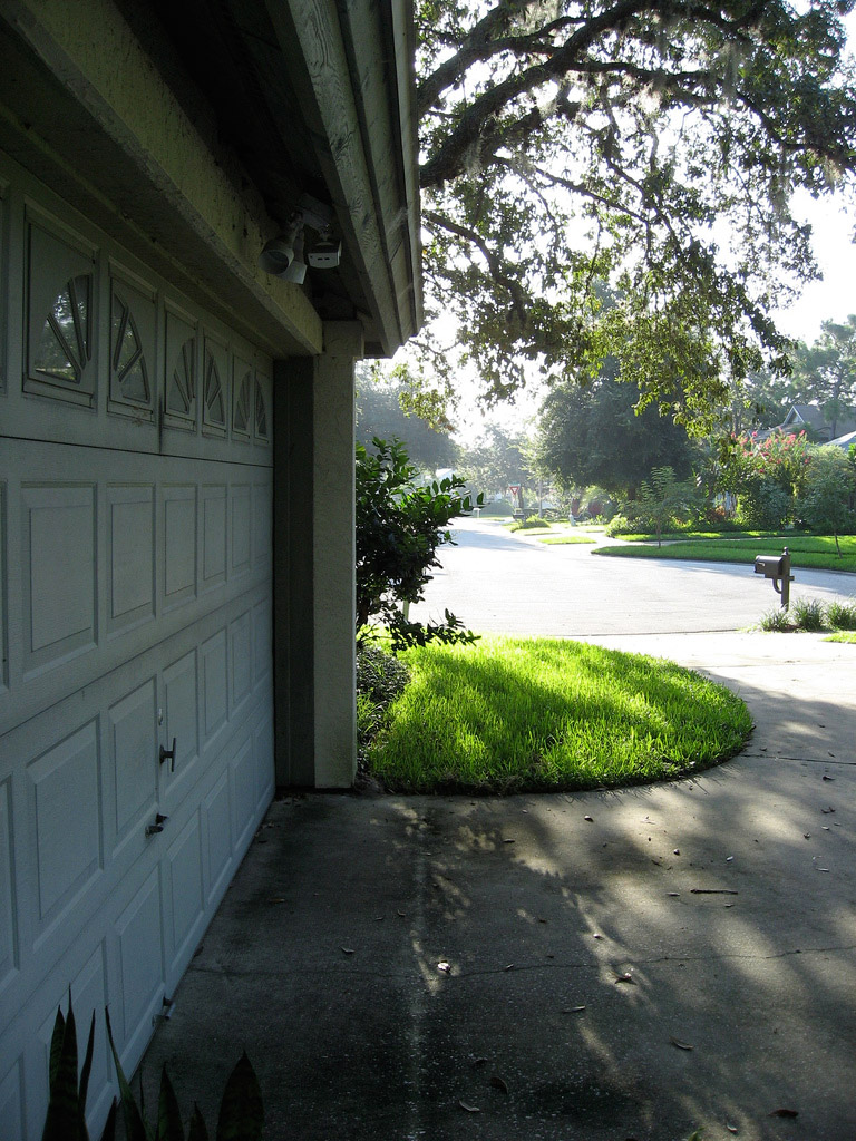 Garage Door | Photo (CC BY 2.0) by swruler9284