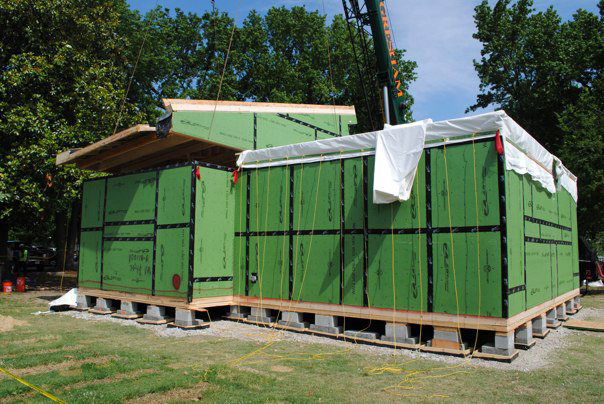 2011 Solar Decathlon Tidewater Virginia's Unit 6 construction