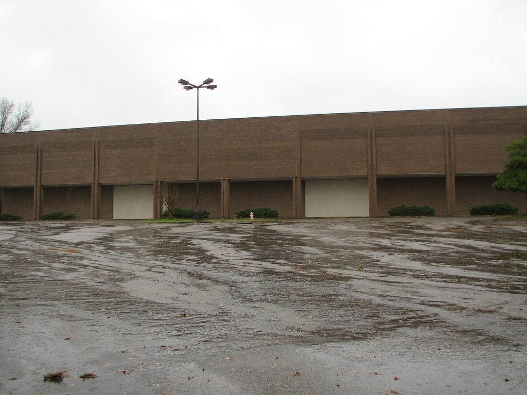 empty box store