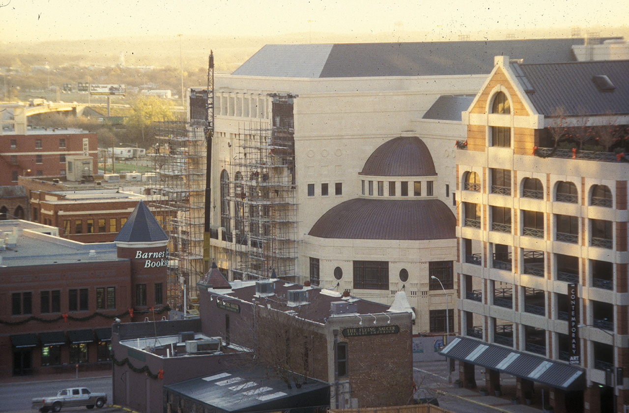 Bass Performance Hall under construction in the late 1990s, with the Barnes & Noble at Sundance East at left. 