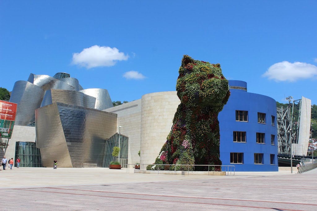 Jeff Koons's sculpture Puppy at the Guggenheim Museum Bilbao