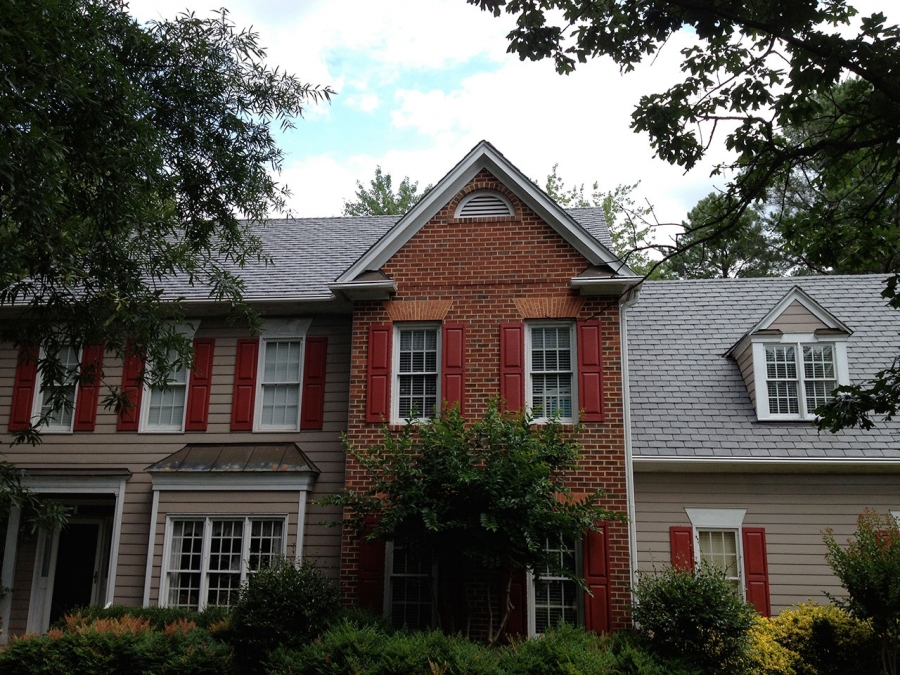 Virginia Roofing Firm Relies on Valoré Slate 