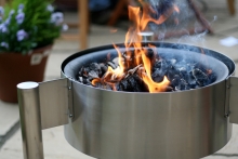6 Inexpensive DIY Firepits for Fall