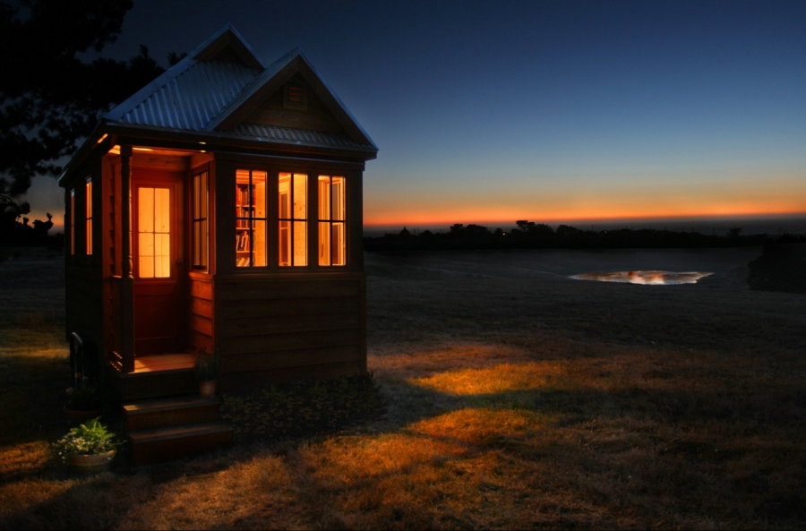 Small Houses: The Benefits to a Downsize